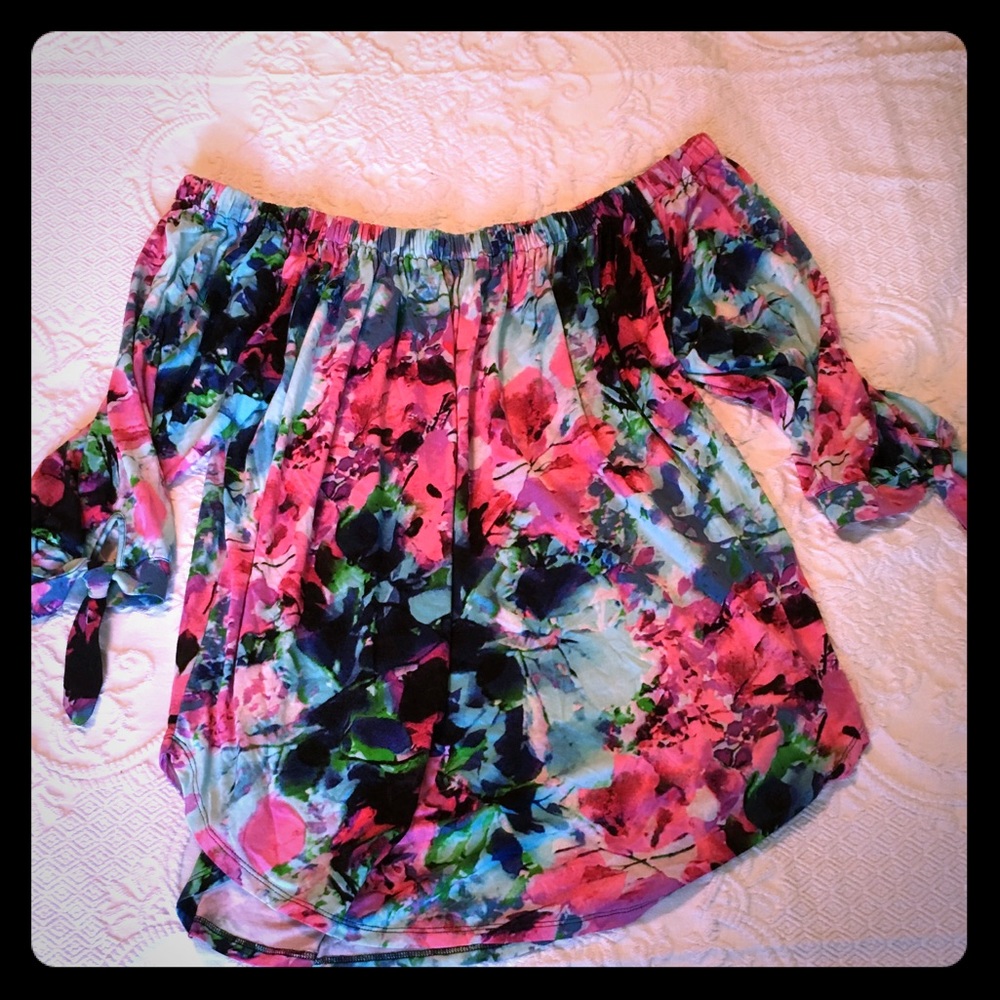 Three quarter length off shoulder top